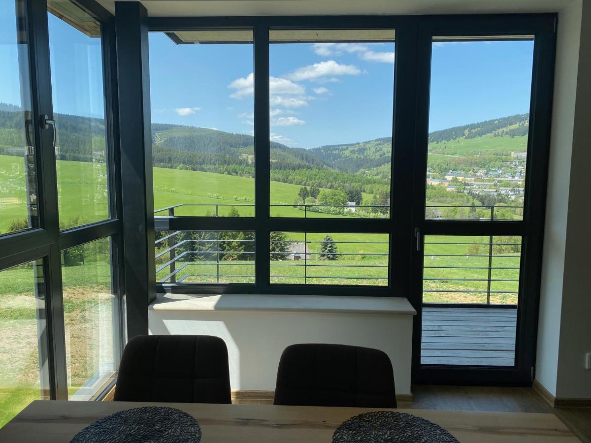 Apartment Enzian Loučná pod Klínovcem Екстериор снимка